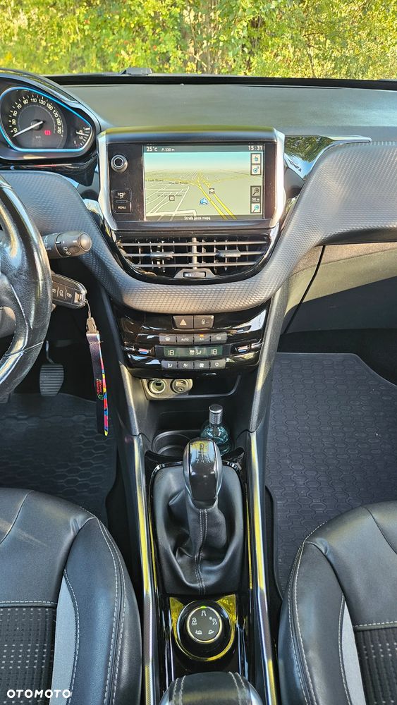 Peugeot 2008 - 19
