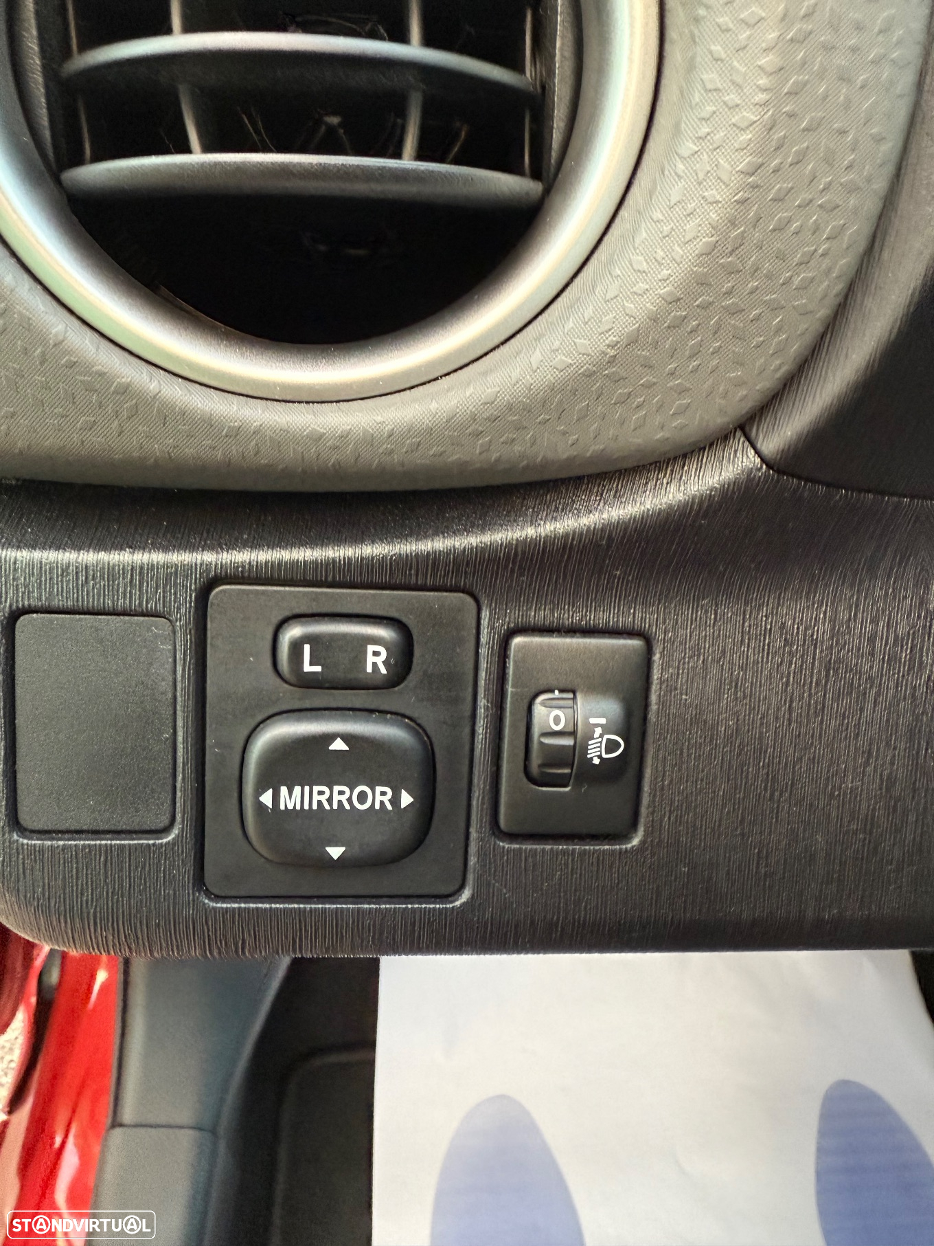 Toyota Yaris 1.4 D-4D Comfort 99g - 17