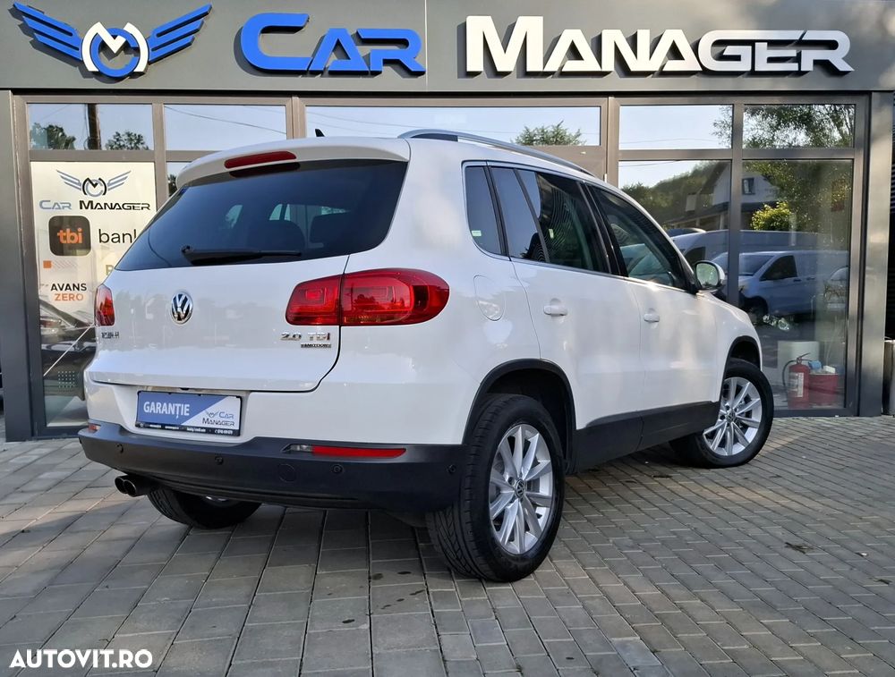 Volkswagen Tiguan 2.0 TDI DPF 4Motion BlueMotion Technology DSG Exclusive - 4