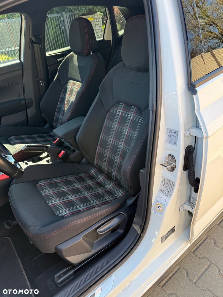 Volkswagen Polo 2.0 TSI DSG GTI - 9