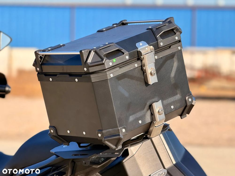 Kawasaki Versys 650 - 12