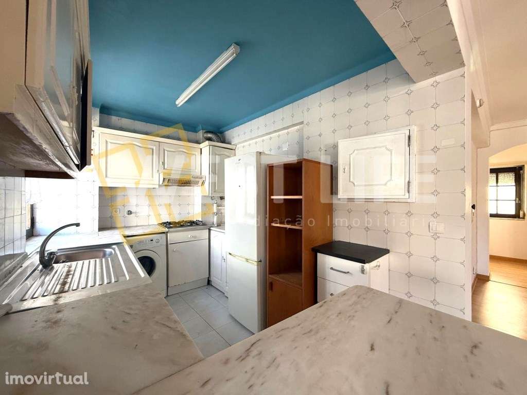 Apartamento T3 Duplex - Com projeto de renovação ou possibilidade d... - Grande imagem: 3/28