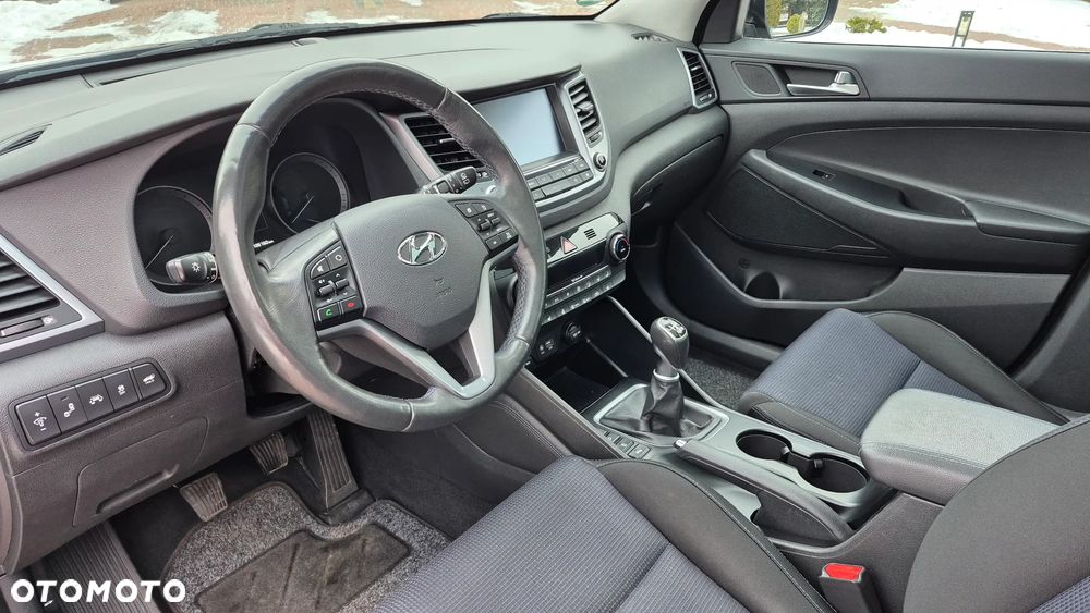 Hyundai Tucson 2.0 CRDI 2WD Style - 7