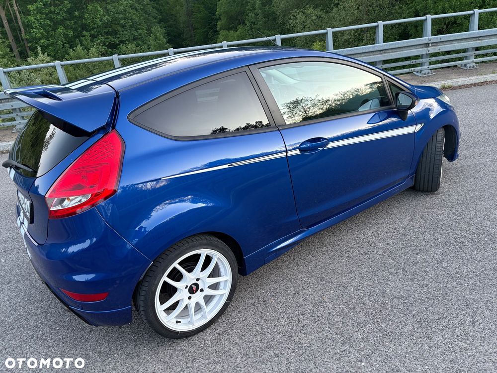 Ford Fiesta 1.6 Sport - 5