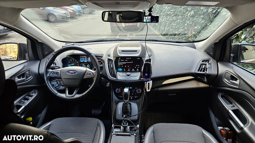 Ford Kuga 1.5 EcoBoost 4WD Aut. Titanium - 8