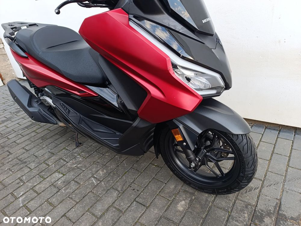 Honda NSS - 25