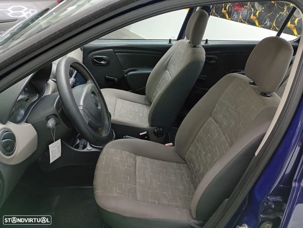 Dacia Sandero 1.2 16V SL 10 Anos Bi-Fuel - 10