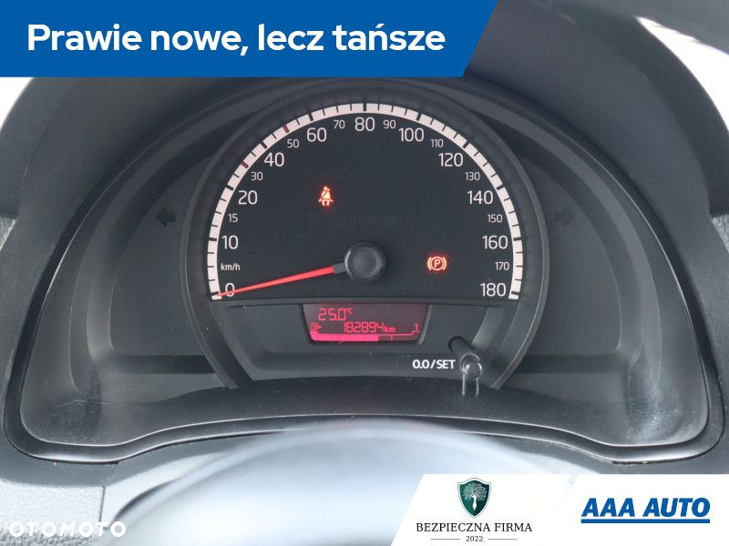Volkswagen up! - 12