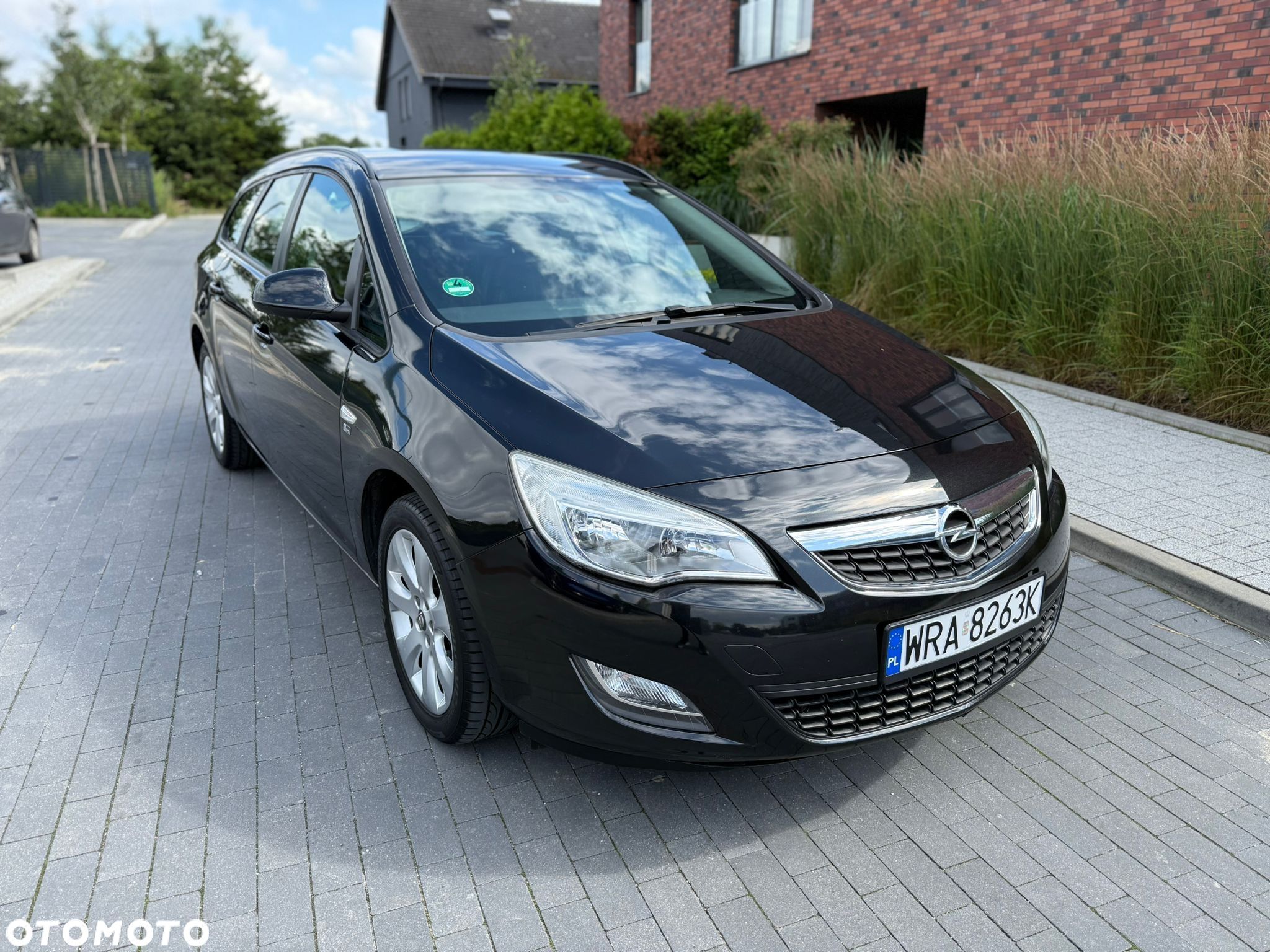 Opel Astra IV 1.4 T Cosmo - 1