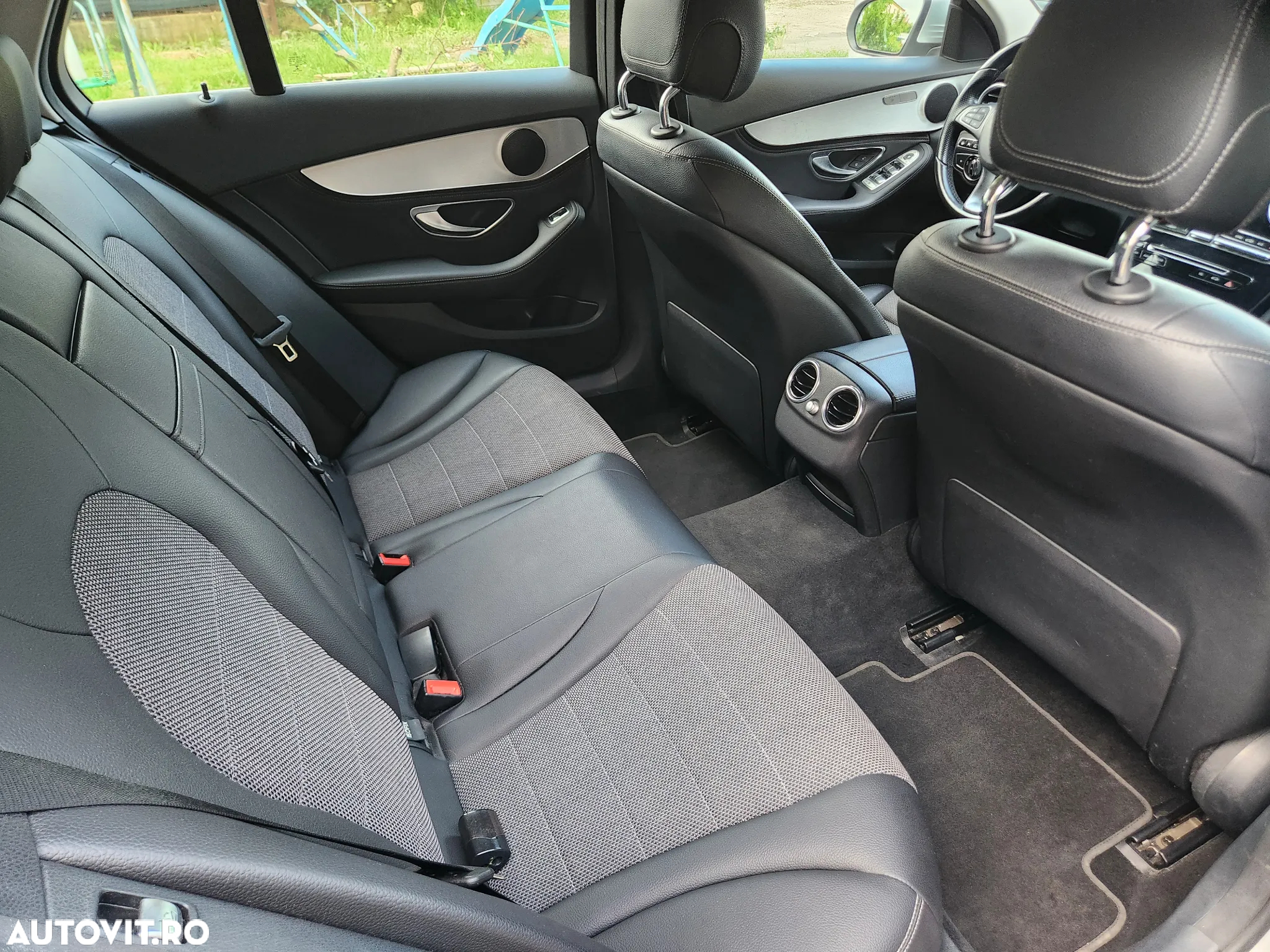 Mercedes-Benz C 220 (BlueTEC) d T 7G-TRONIC Avantgarde - 10