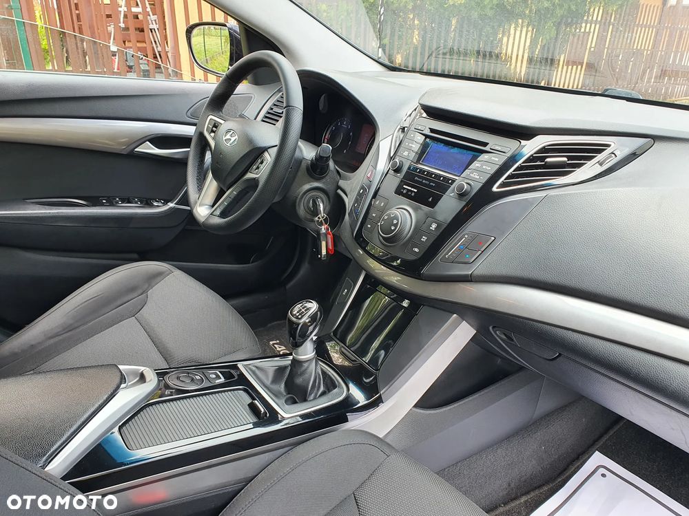 Hyundai i40 Kombi 1.6 Classic - 11