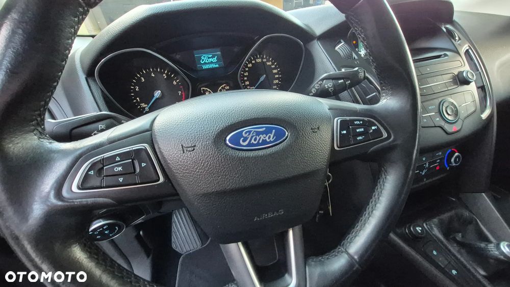 Ford Focus - 17