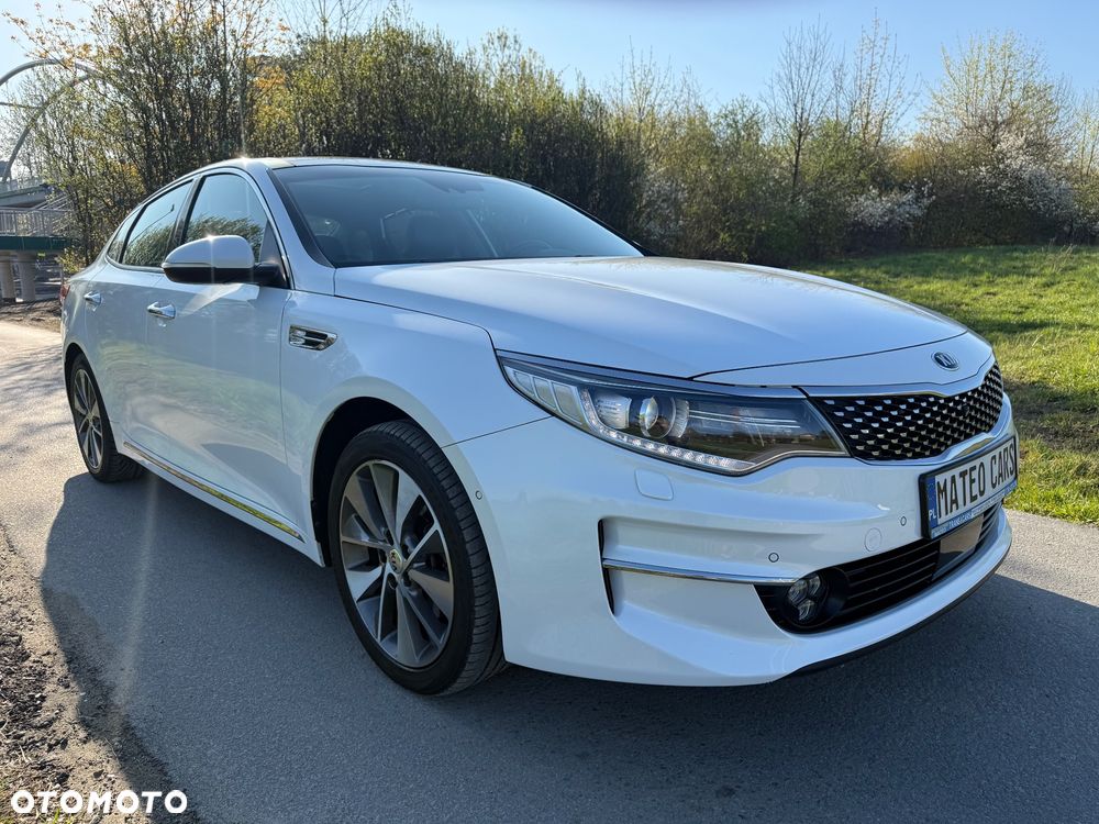 Kia Optima 1.7 CRDI L DCT - 25