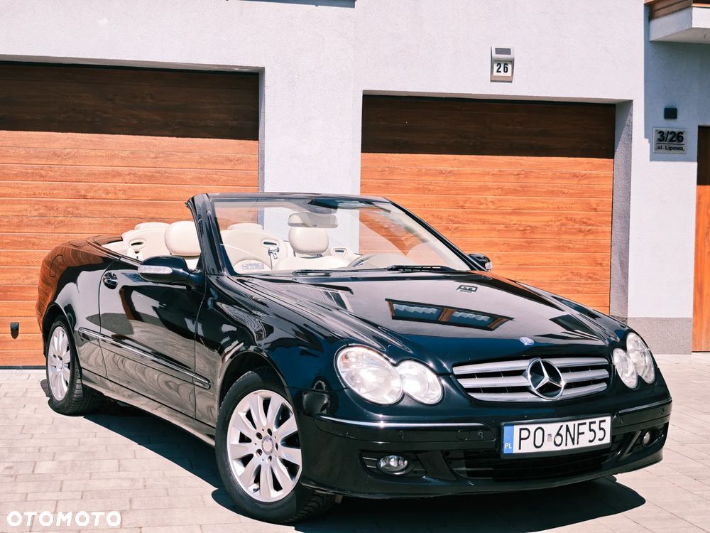 Mercedes-Benz CLK - 13