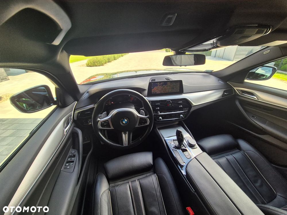 BMW Seria 5 520d xDrive M Sport sport - 5
