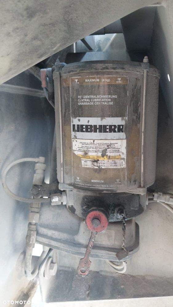 Liebherr L546 - 8