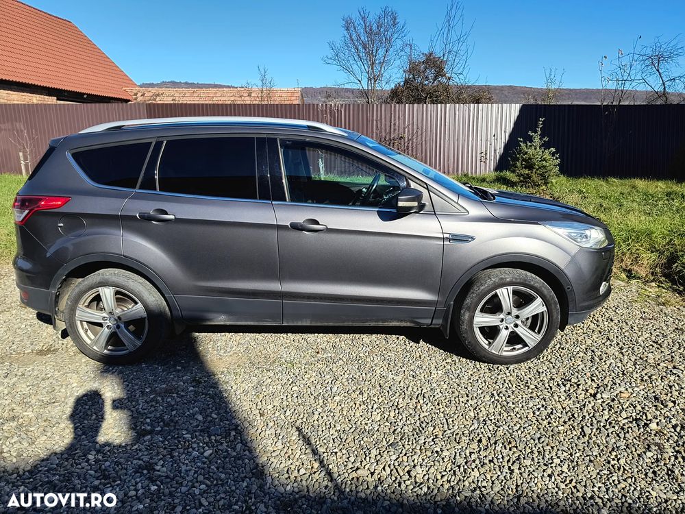 Ford Kuga 2.0 TDCi Powershift 4WD Trend - 7
