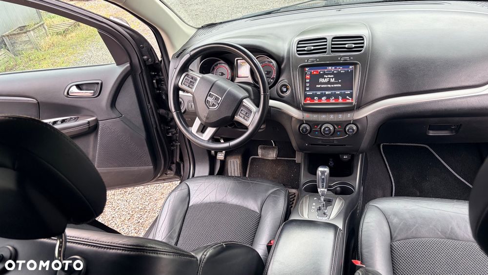 Dodge Journey - 11