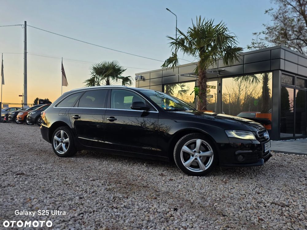 Audi A4 Avant - 11