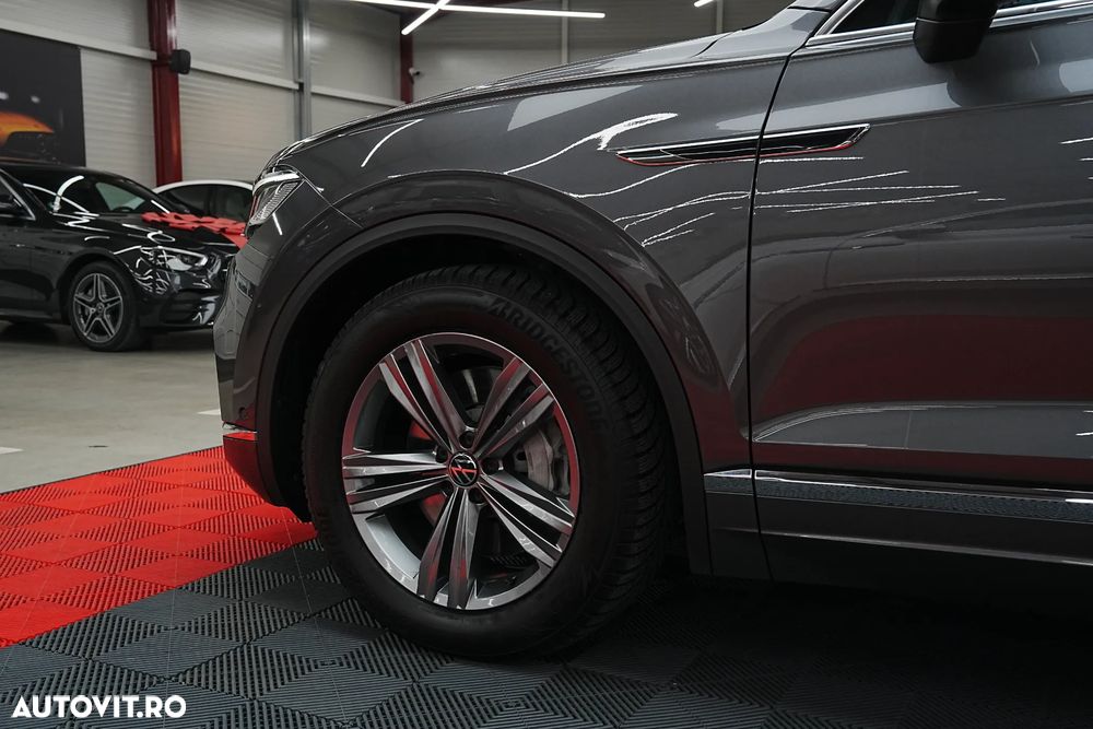 Volkswagen Touareg 3.0 V6 TSI OPF 4Motion Aut. Elegance - 28