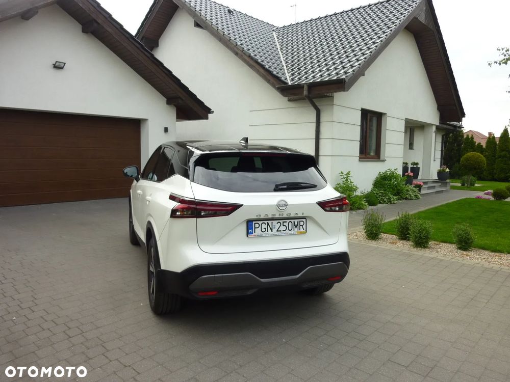 Nissan Qashqai 1.3 DIG-T N-Connecta DCT - 4