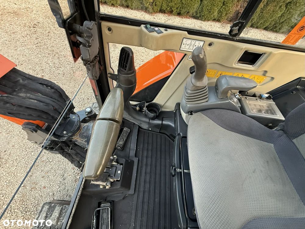 Hitachi ZAXIS ZX 27-3 27 / 2012 ROK / TYLKO 3567 MTH! / PIĘKNA / Z NIEMIEC / W CAŁOŚCI ORYGINAŁ / 303.5 301 302 303 302.7 PC 30 27 KX - 36