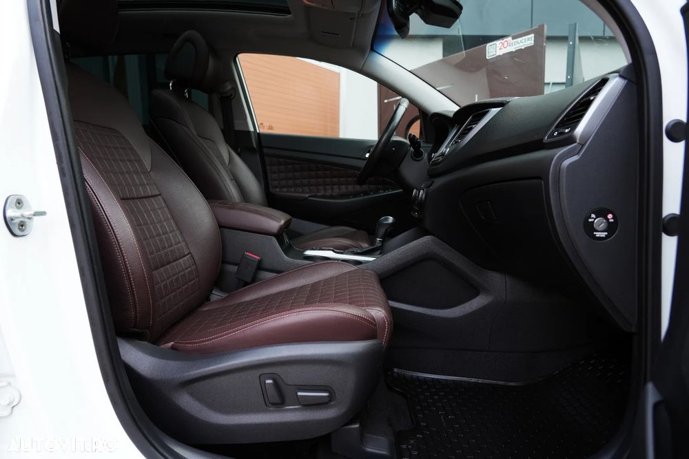 Hyundai Tucson 2.0 CRDI 4WD Automatik Premium - 9