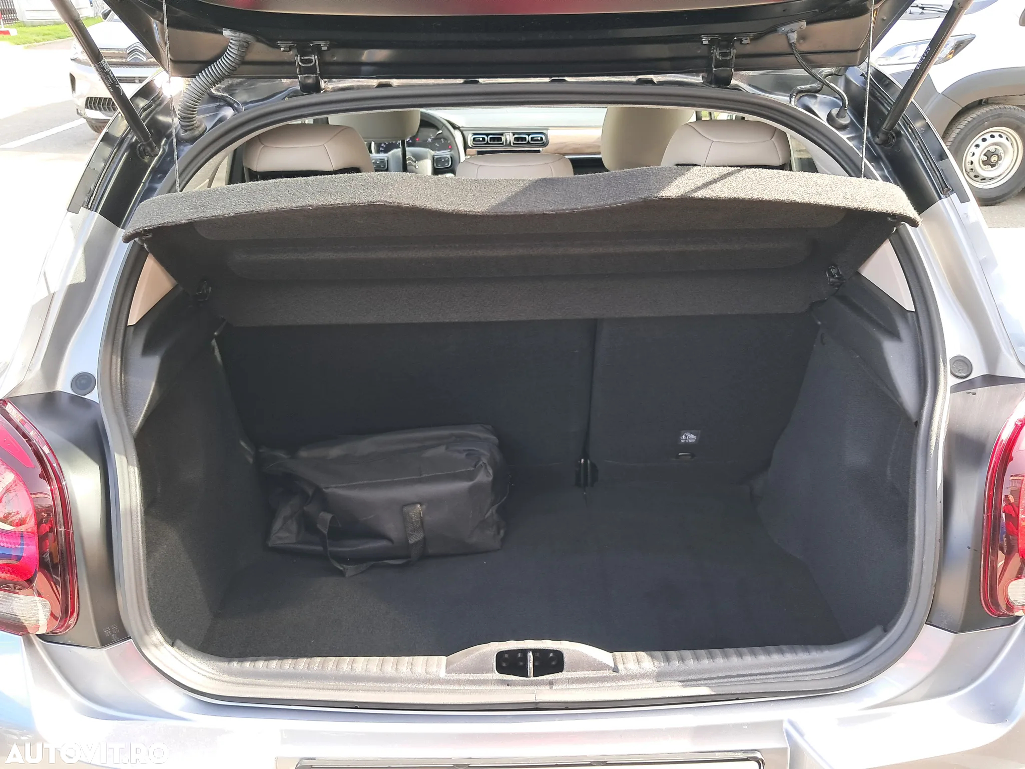 Citroën C3 1.2 PureTech 110 S&S EAT6 MAX - 25