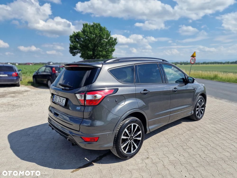 Ford Kuga 1.5 EcoBlue ST-LINE - 9