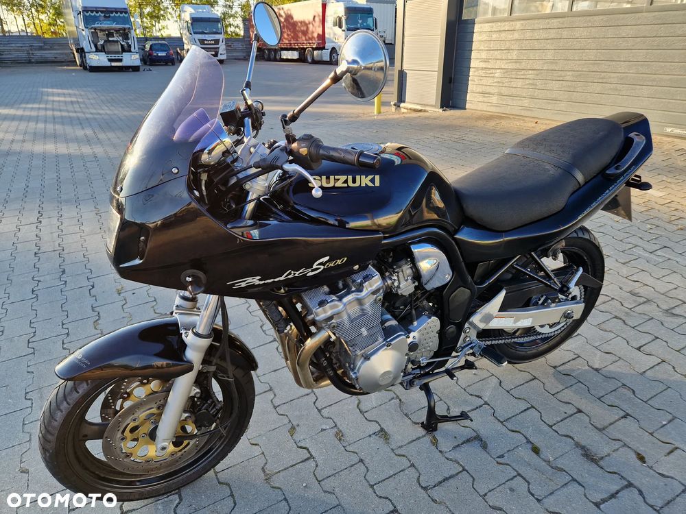 Suzuki Bandit - 22