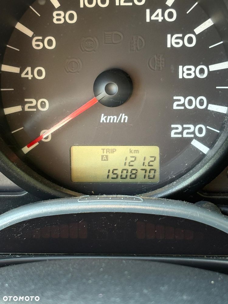 Mitsubishi Colt - 4