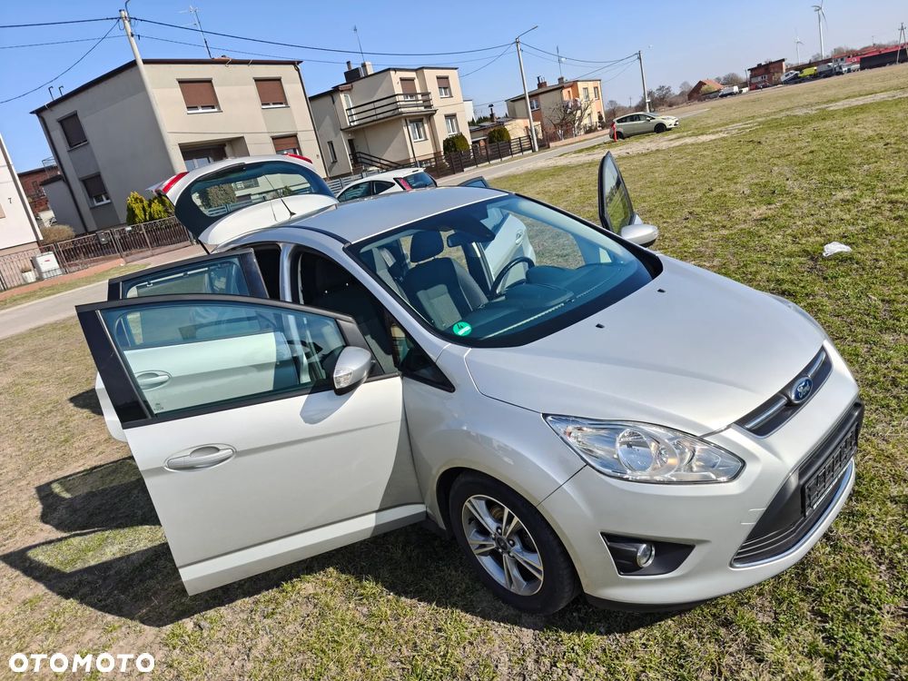 Ford C-MAX - 35