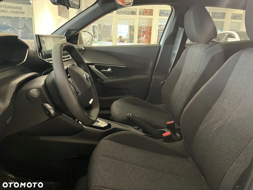 Peugeot 2008 PureTech mHEV Business e-DCS6 - 13