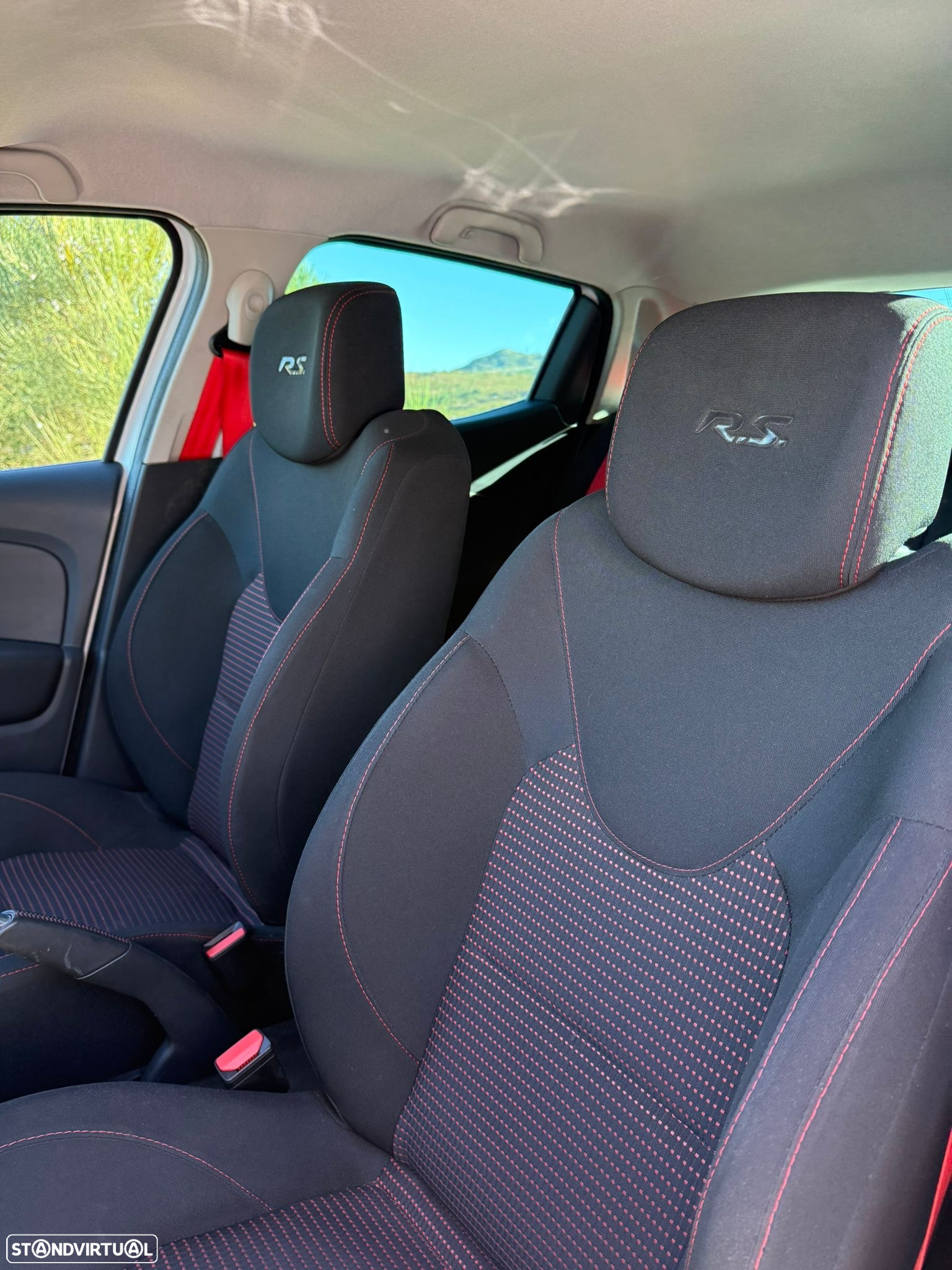 Renault Clio 1.6 T RS Trophy EDC - 28