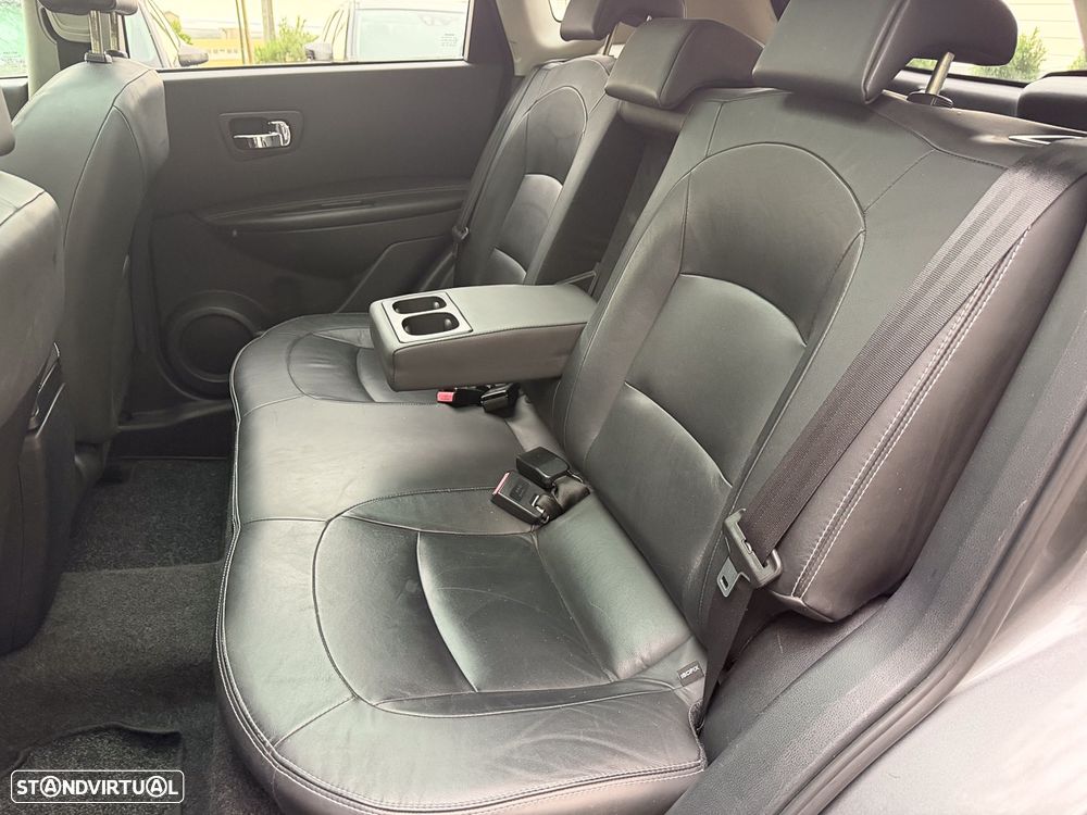 Nissan Qashqai 1.6 dCi Tekna Premium 18 360 - 8