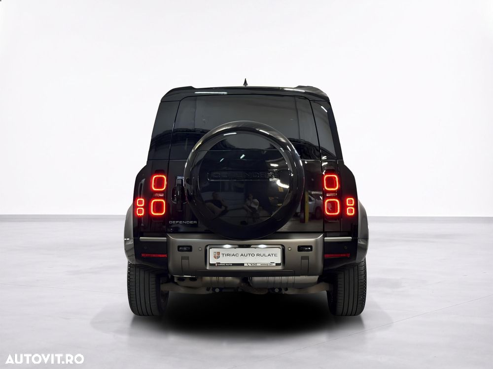 Land Rover Defender - 5