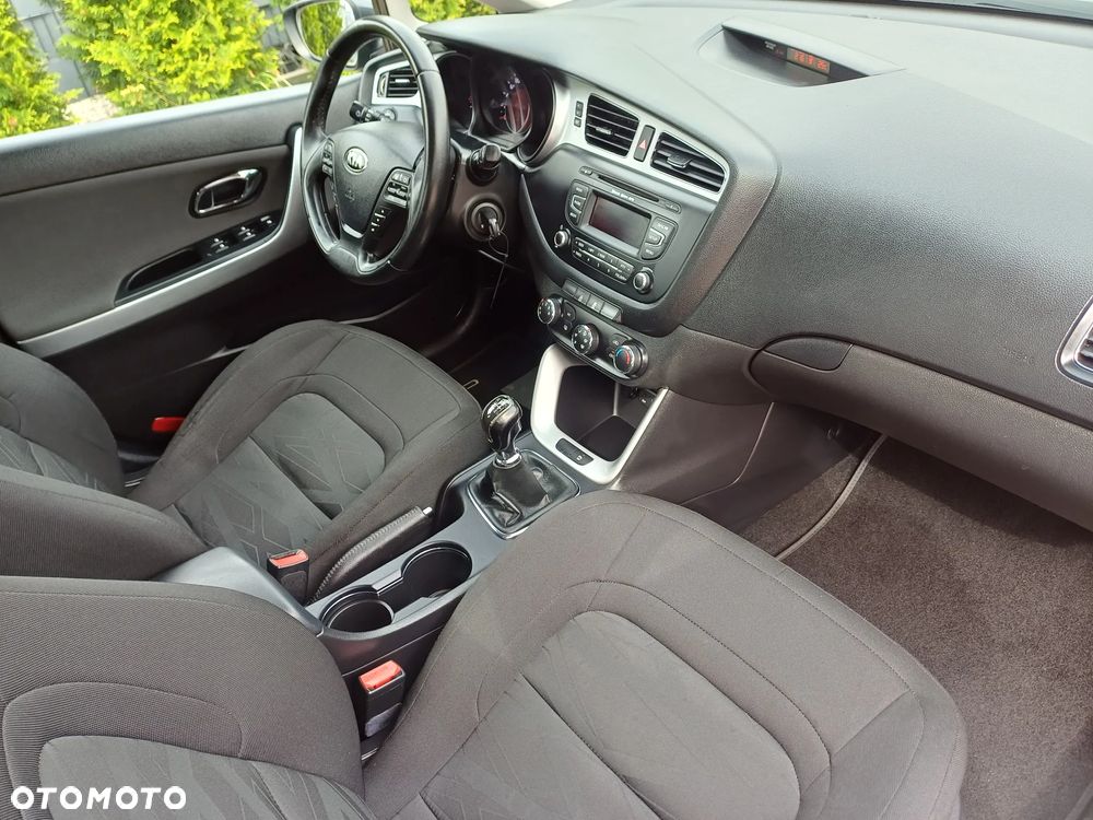Kia Ceed 1.4 CRDi 90 Spirit - 10