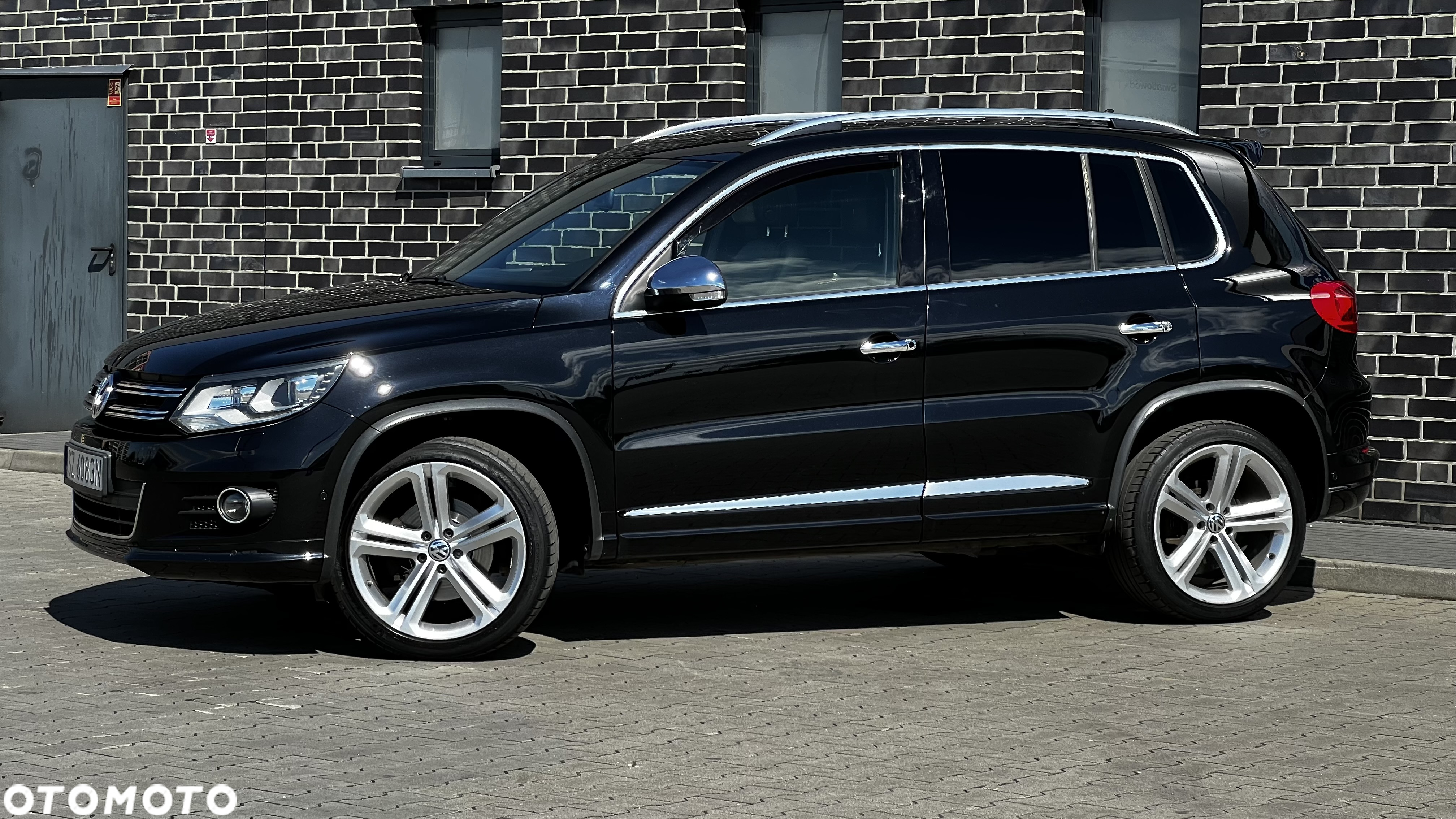 Volkswagen Tiguan 2.0 TDI 4Mot R-Style DSG - 7