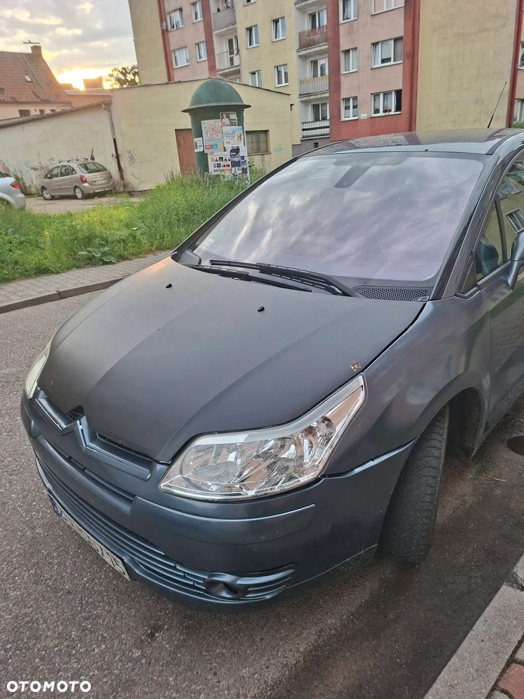 Citroën C4 1.6 16V Magic - 2