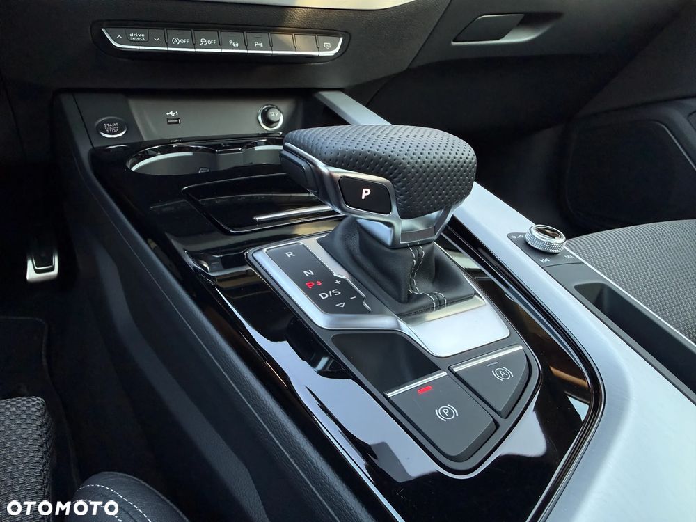 Audi A5 Coupé 40 TFSI quattro S tronic S line - 29