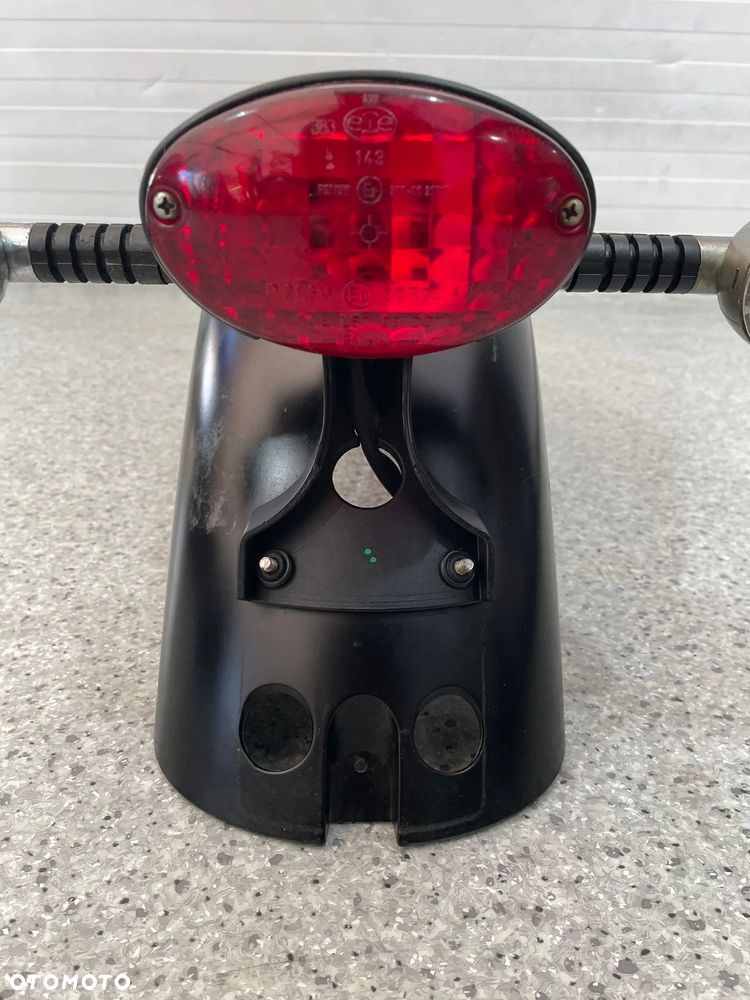 błotnik nadkole czacha owiewka Moto Guzzi V7 III Special 750 (nr1185) - 5