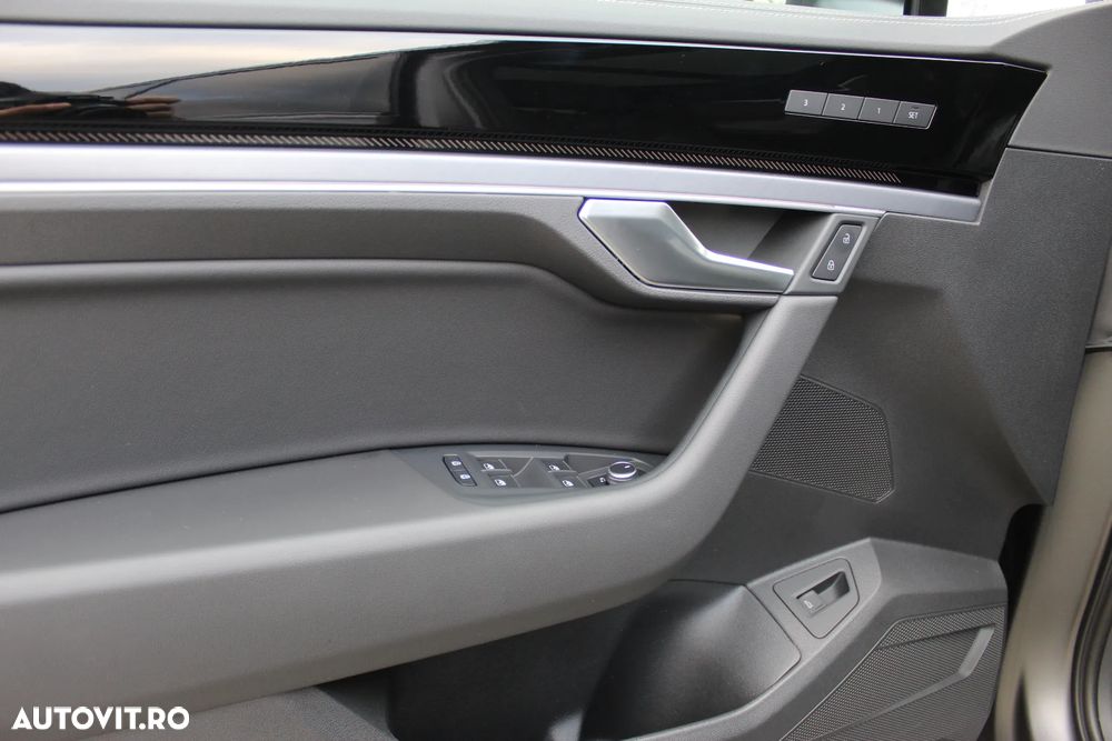 Volkswagen Touareg V6 TDI 4MOTION R-Line - 9