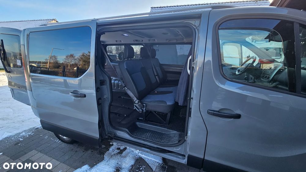 Opel Vivaro L2H1 2,9t Edition Premium - 4