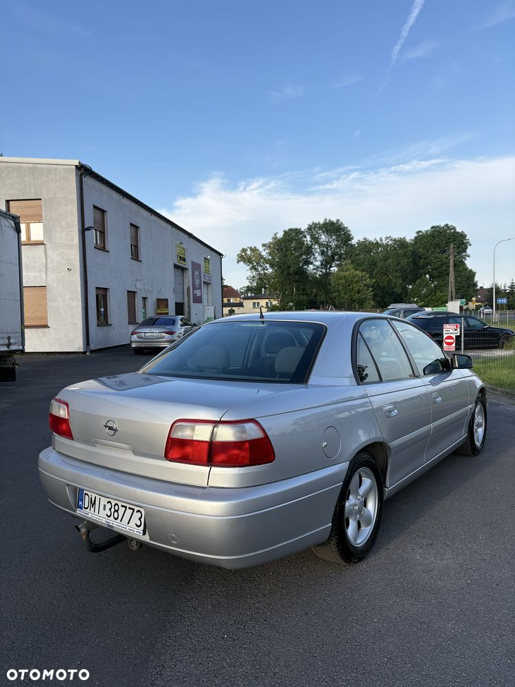 Opel Omega - 4