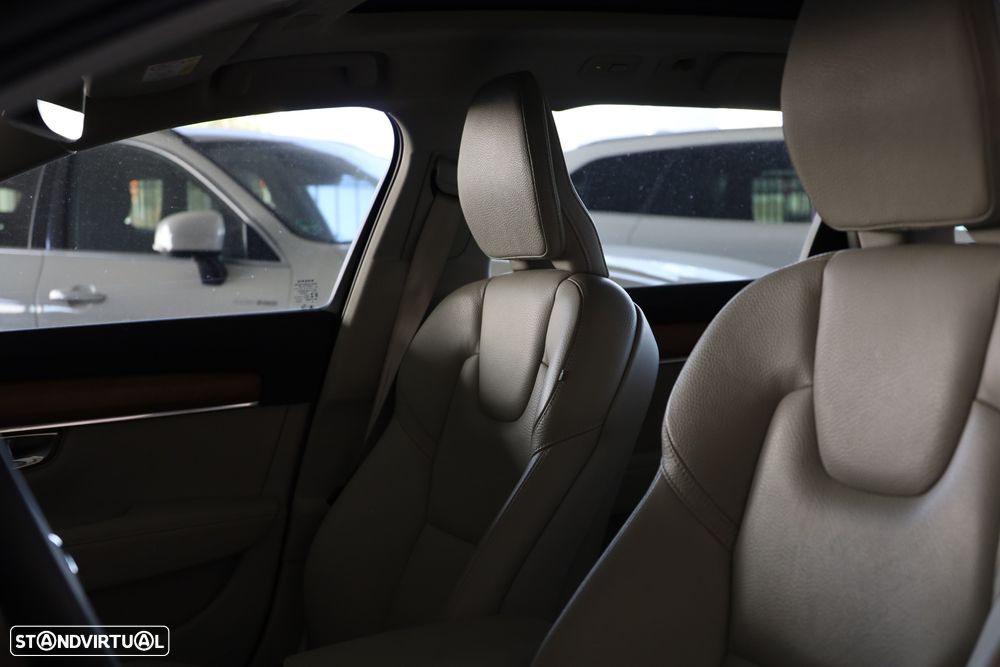 Volvo V90 2.0 T6 PHEV Inscription Expression AWD - 10
