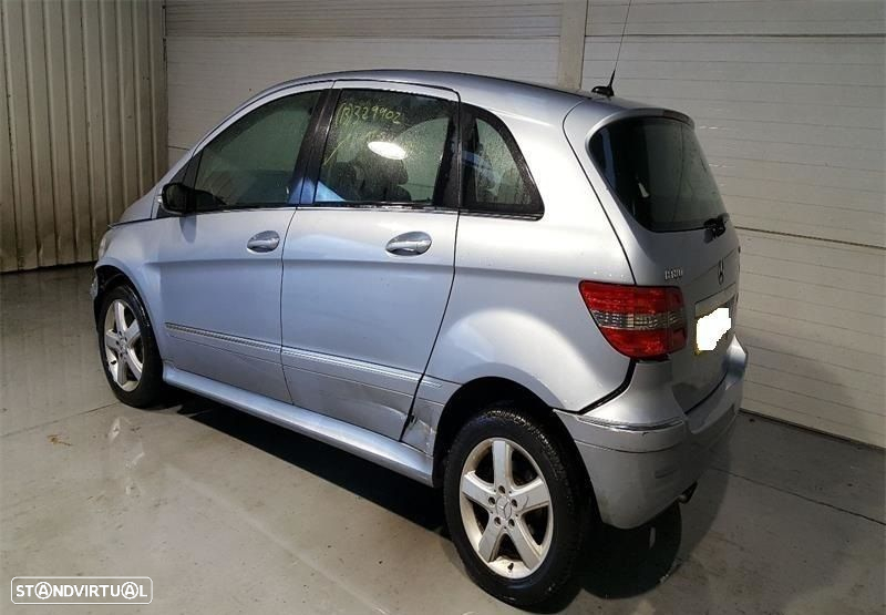 Mercedes Classe B180 W245 2.0CDI de 2006 disponível para peças - 4