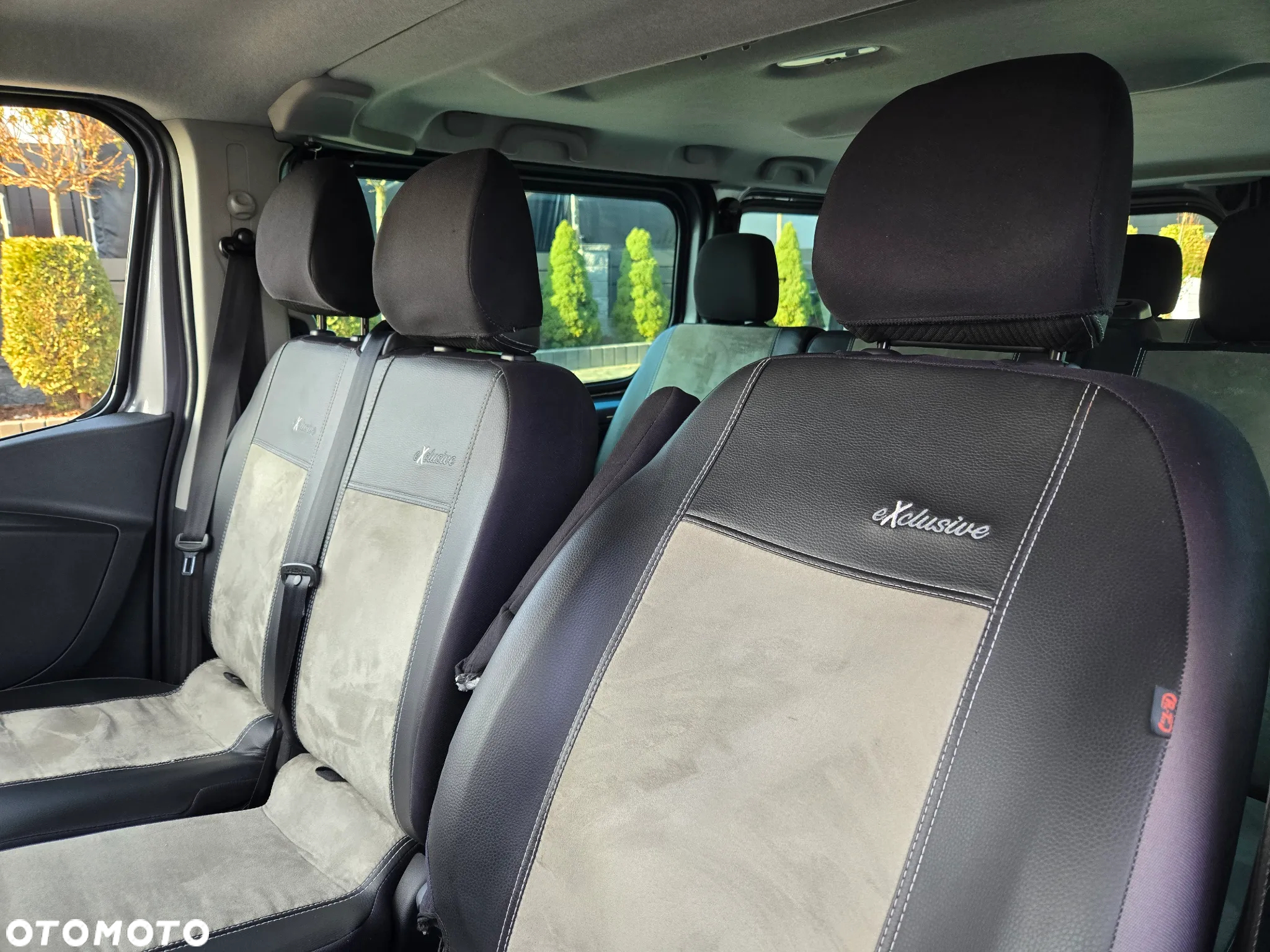 Renault Trafic Grand SpaceClass 2.0 dCi EDC - 17