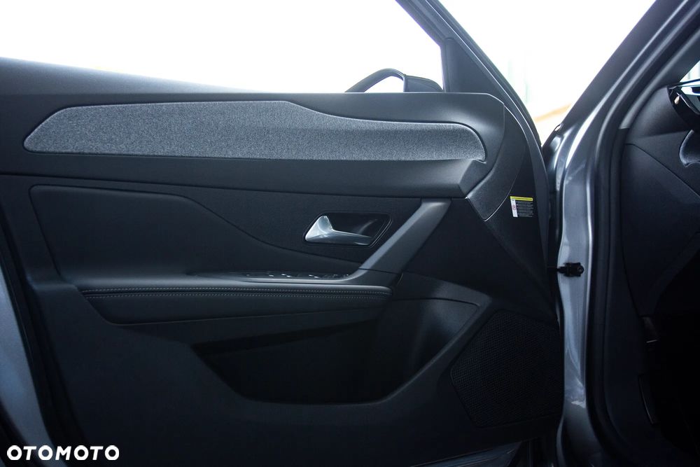 Peugeot 308 1.5 BlueHDi Allure S&S EAT8 - 13