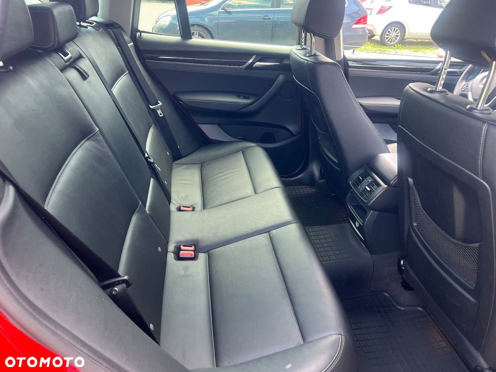 BMW X3 xDrive28i xLine - 4