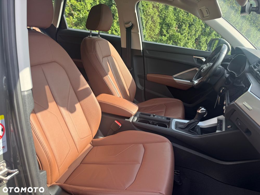 Audi Q3 2.0 TDI Quattro S tronic sport - 13